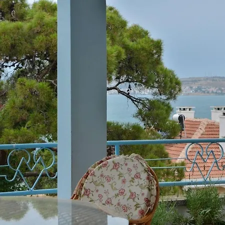 Mavi Pension Pensjonat Ayvalı